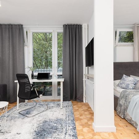 Apartments Warsaw Grzybowska By Noclegi Renters Buitenkant foto